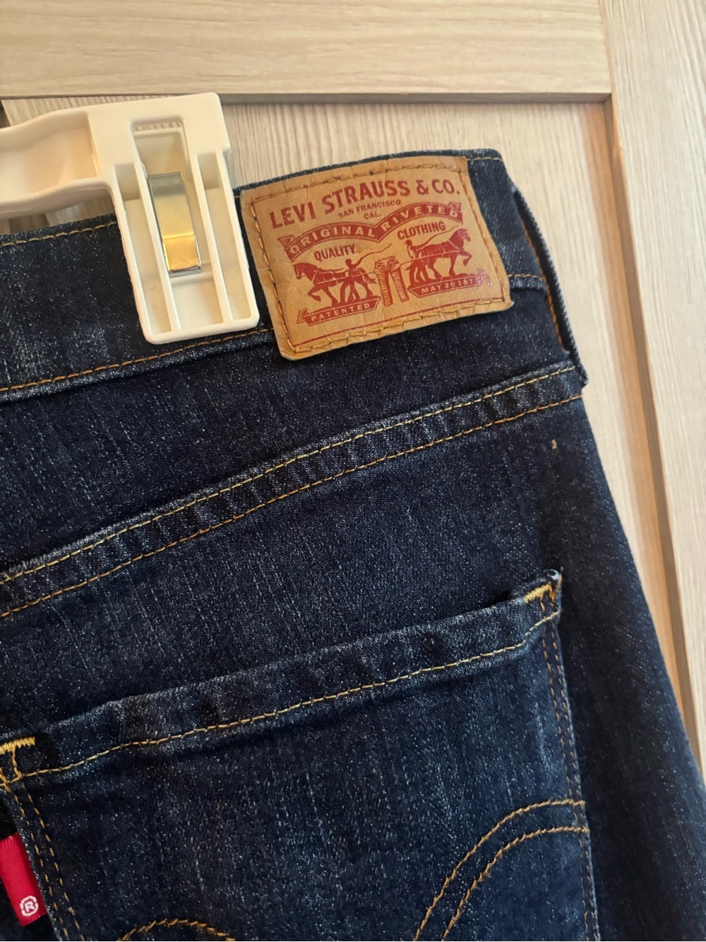 Levi's Women’s 505 Straight Dark Blue Jeans - Picture 4 of 16